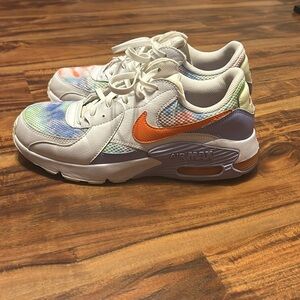Nike Air Max women’s shoes